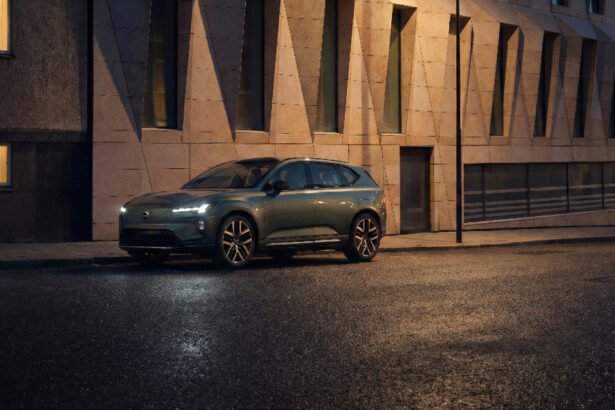 Volvo EX60