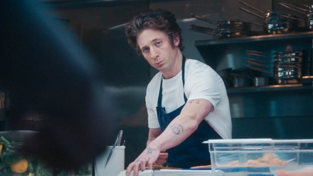 Jeremy Allen White es el el chef Carmy Berzatto