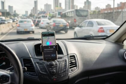 Waze se une con Gemini