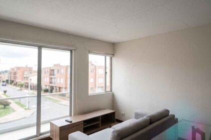 Hogar con fisuras tras un sismo