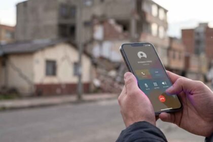 Llamada telefónica emergencia