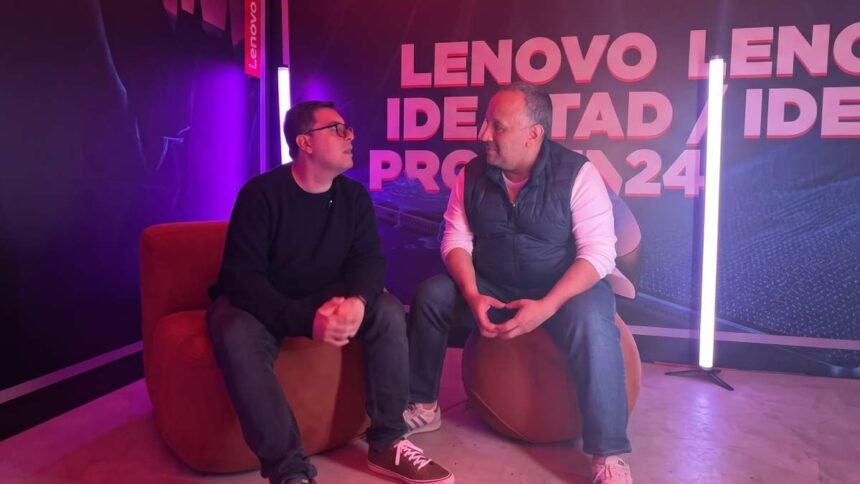 David Delgadillo jefe unidad Tablets Lenovo