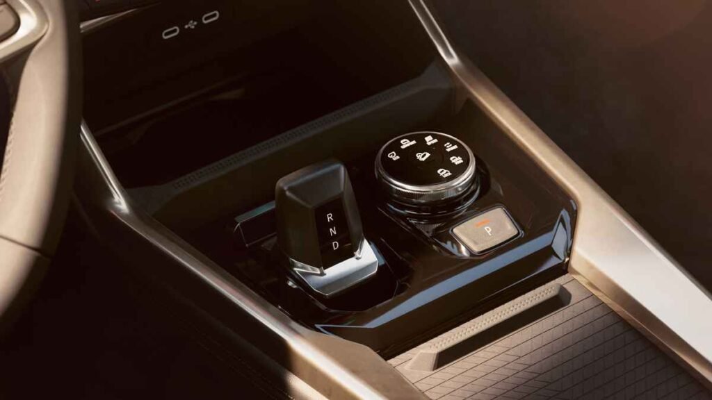 interior Renault Niagra