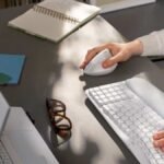 Mouse y teclado ergonómico